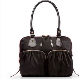 I m selling this bags bcoz I have 2 .